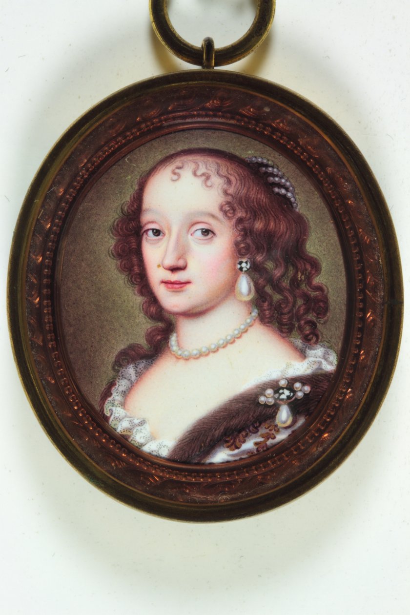 Henrietta nevű hölgy, D