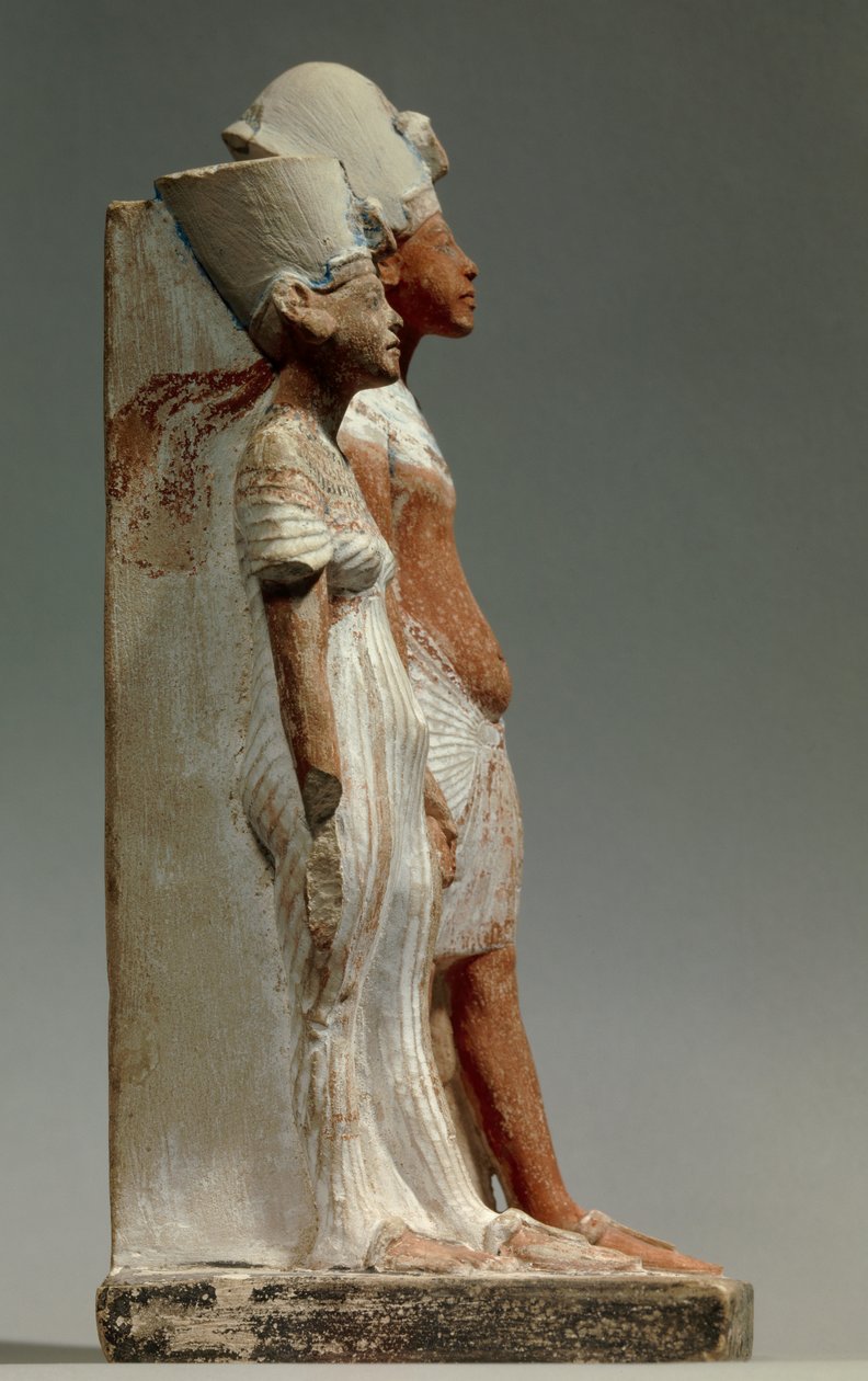 Az ókori egyiptomi művészet: Ehnaton király és Nefertiti királynő. Kr.e. 1360 körül készült festett mészkőszobor, Párizs, Musee Du Louvre alkotó: School Egyptian