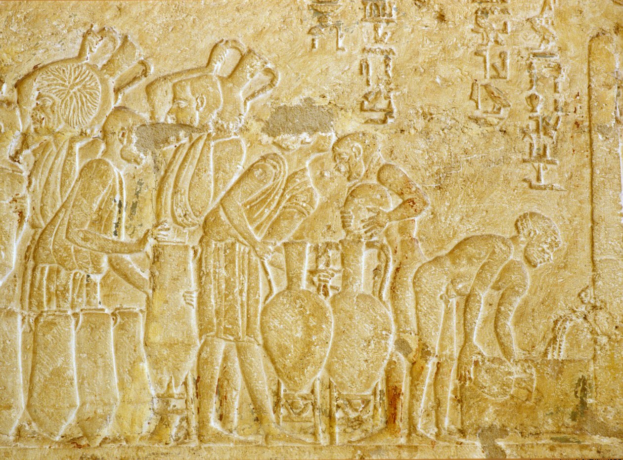 Ókori Egyiptom, Falfaragás, Petosiris sírja, ie 300, Tunael Gebel, A bor begyűjtése és palackozása (fotó) alkotó: School Egyptian