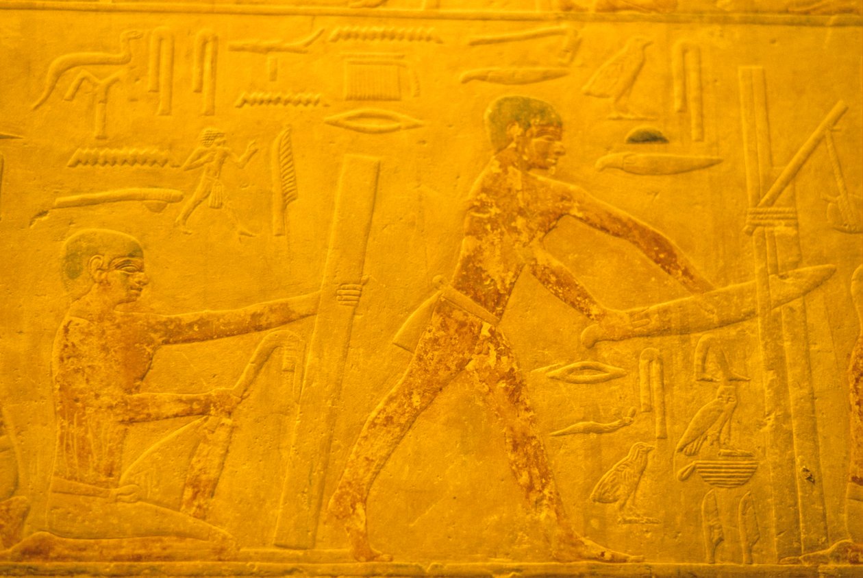 Ókori Egyiptom, Falfaragás/festés, Mastaba/Ti sírja, Szakkara, 5. dinasztia, Asztalosok, fa gyalulás és fűrészelés (fotó) alkotó: School Egyptian
