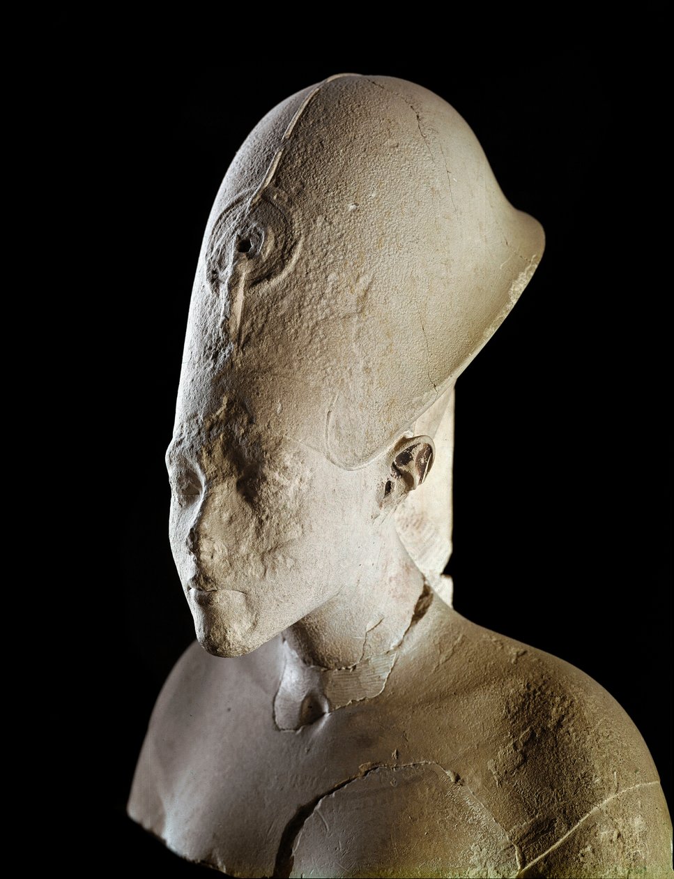 Ehnaton fáraó mellszobra (Amenophis IV). 18. dinasztia (Kr. e. 1550-1295). Tell el Amarnától. Párizs, Louvre Múzeum alkotó: School Egyptian