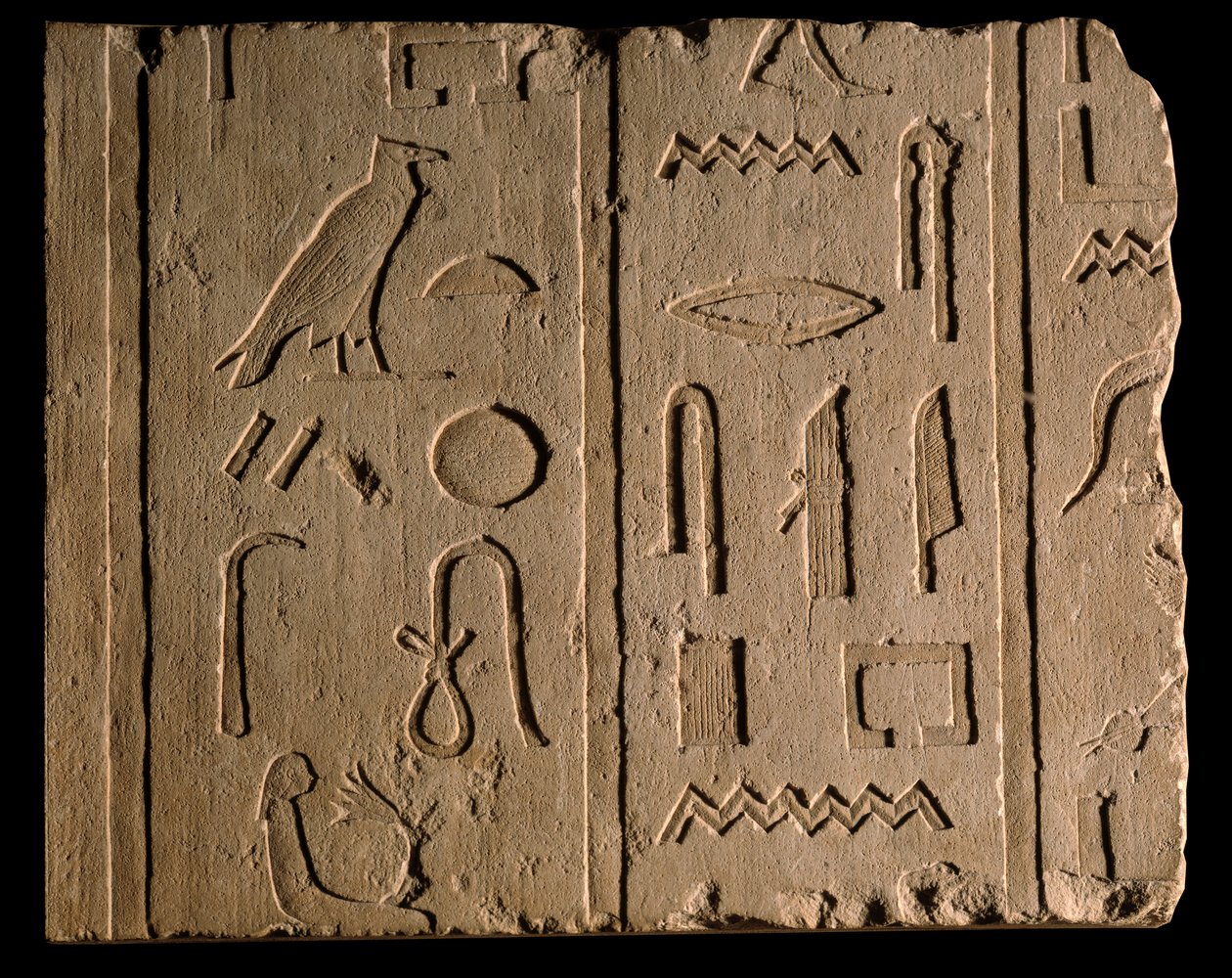 Egyiptomi ókor: egy Takhout nevű hölgyet említő temetési felirat. Kr.e. 8. század. Párizs, Louvre Múzeum alkotó: School Egyptian
