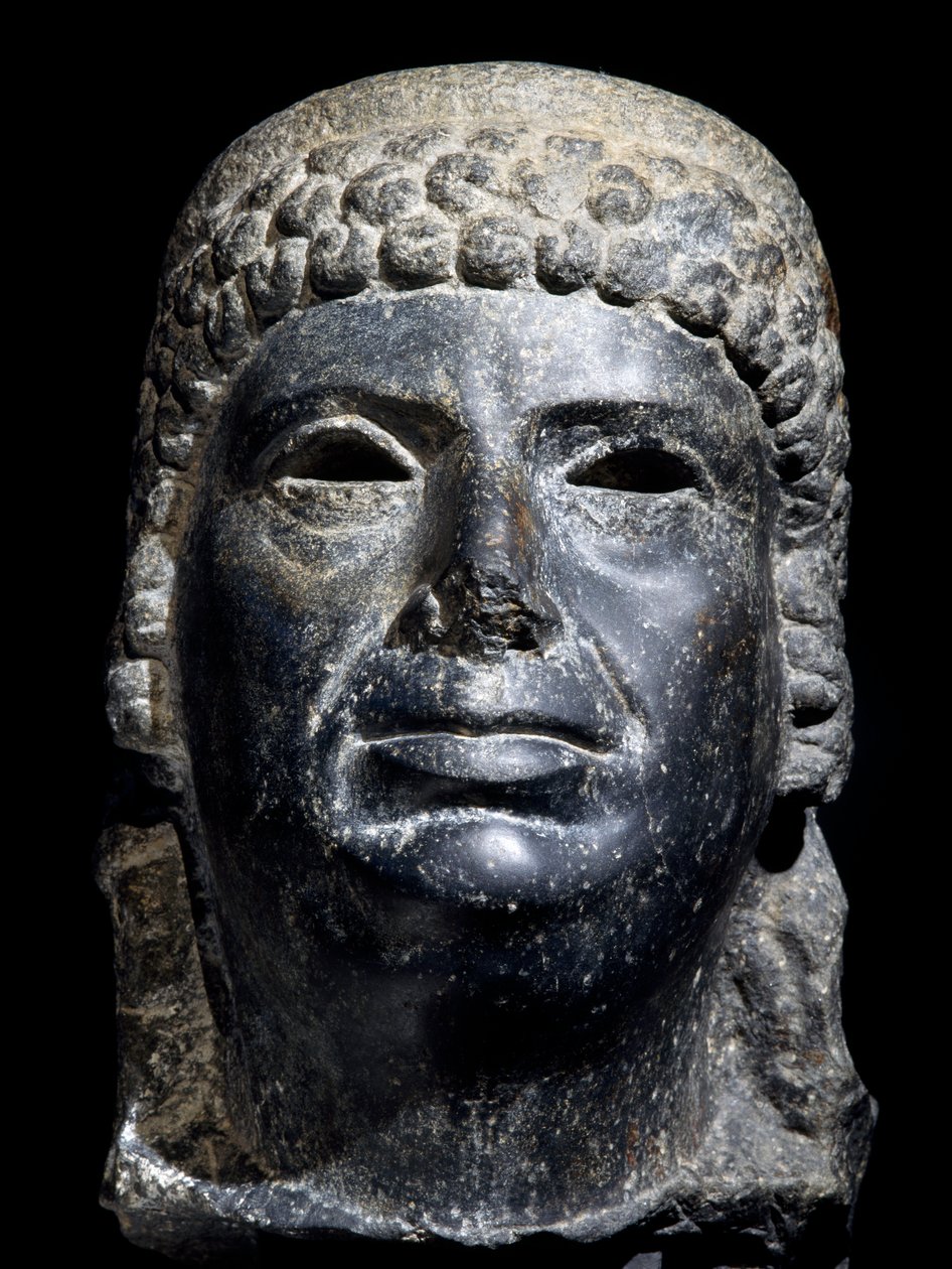 III. Kleopátra feje, bazaltszobor. Egyiptomi civilizáció, Ptolemaioszi korszak, Kr.e. 2. század. alkotó: School Egyptian