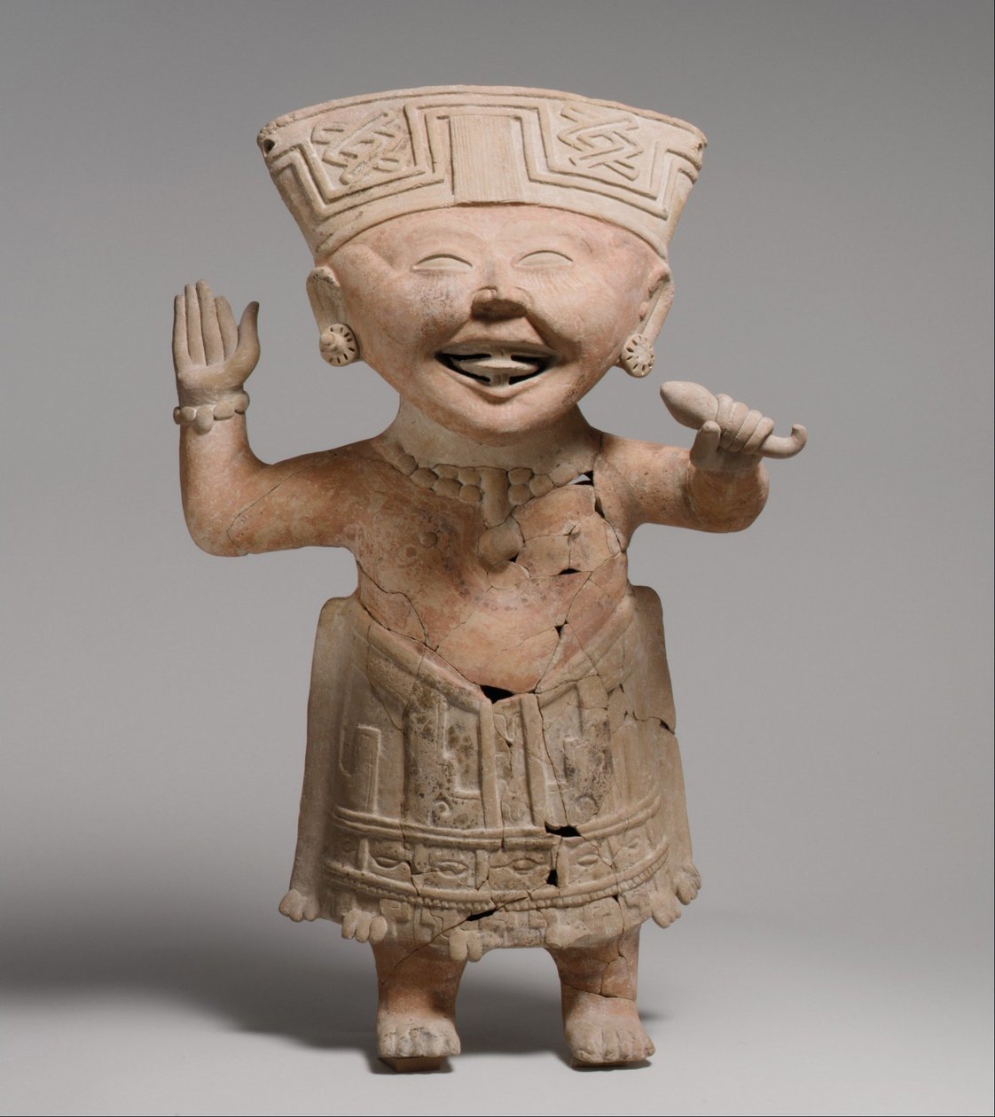 Mosolygó figura, 7–8. század (kerámia) alkotó: School Mexican