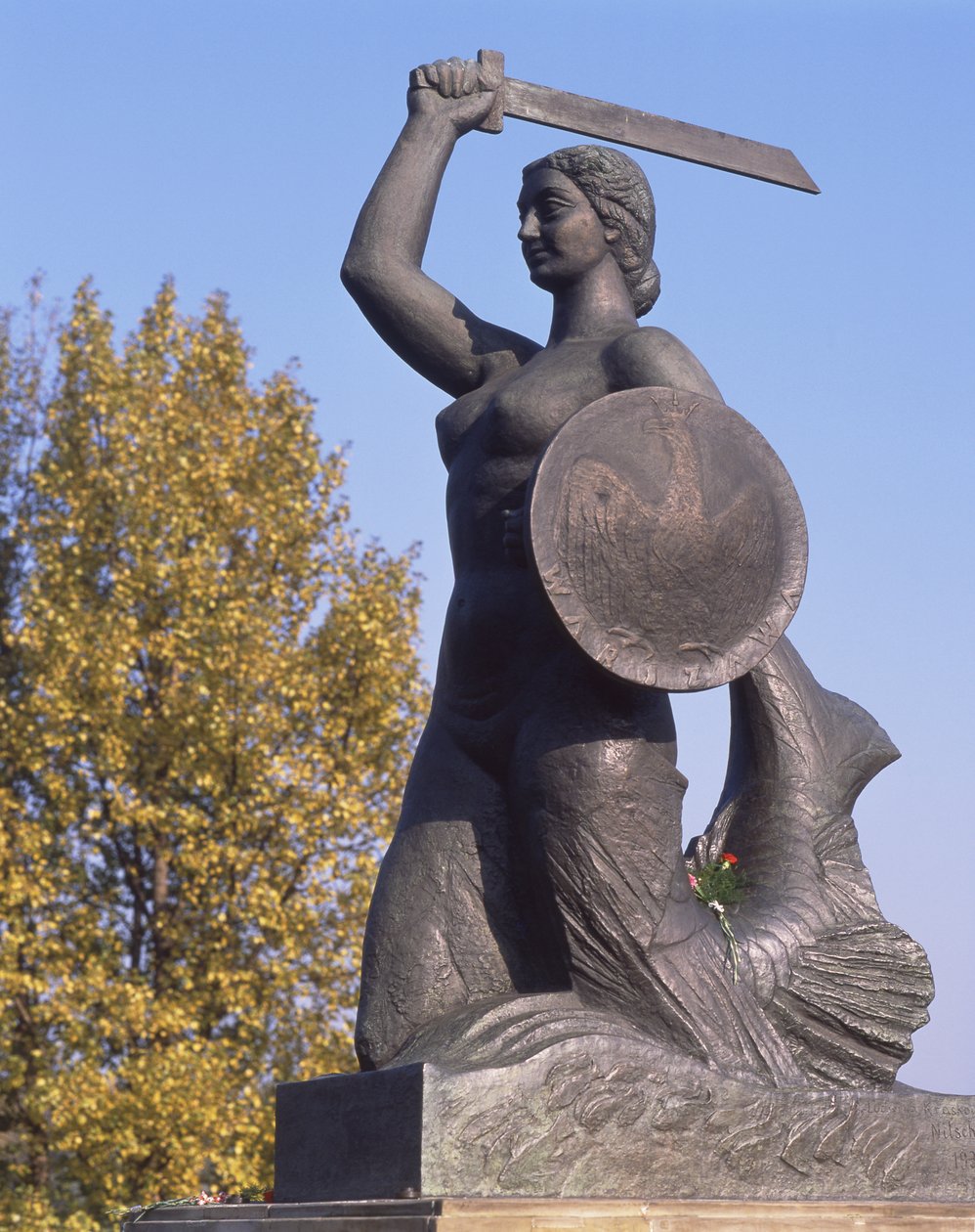 Hableány emlékmű (bronz) alkotó: School Polish