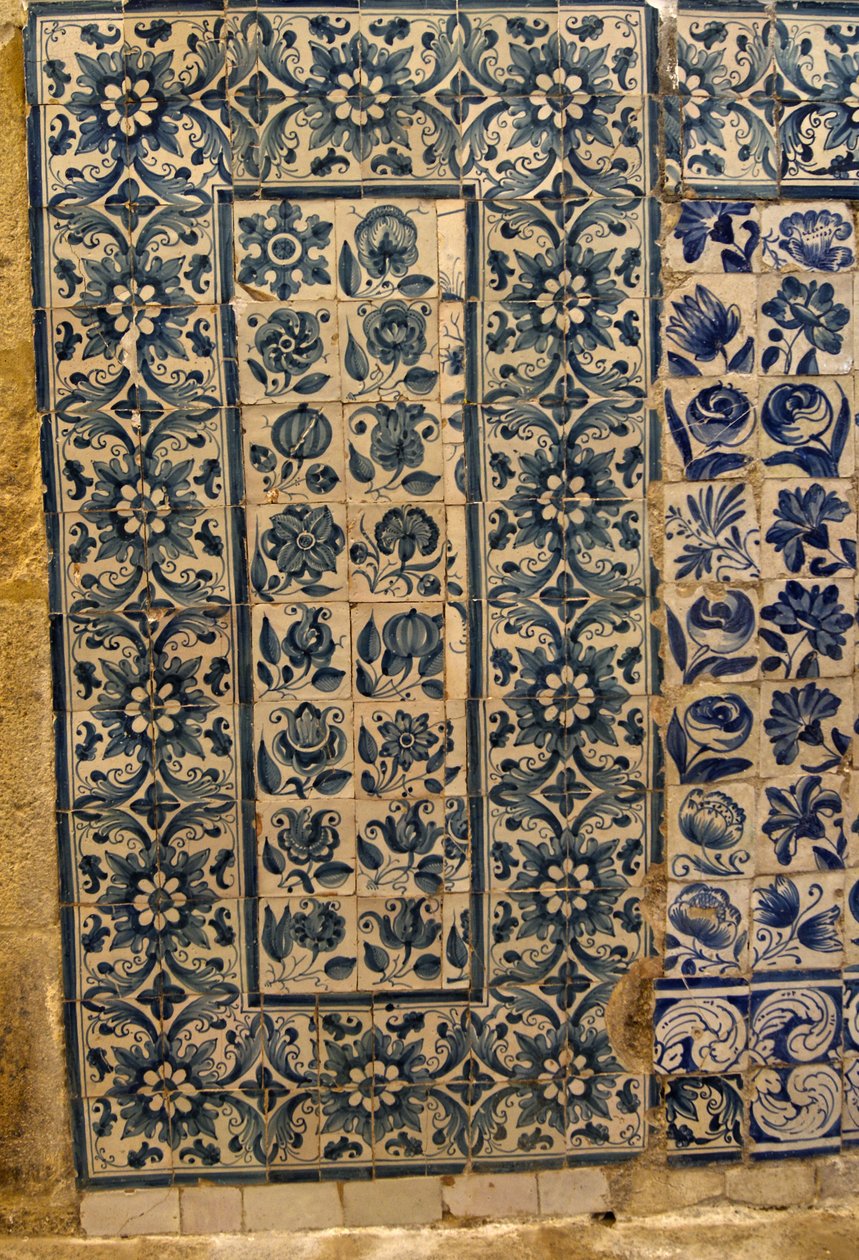 Különféle virágfajtákat ábrázoló tábla, Tarouca, Portugália (kerámialapok) alkotó: School Portuguese