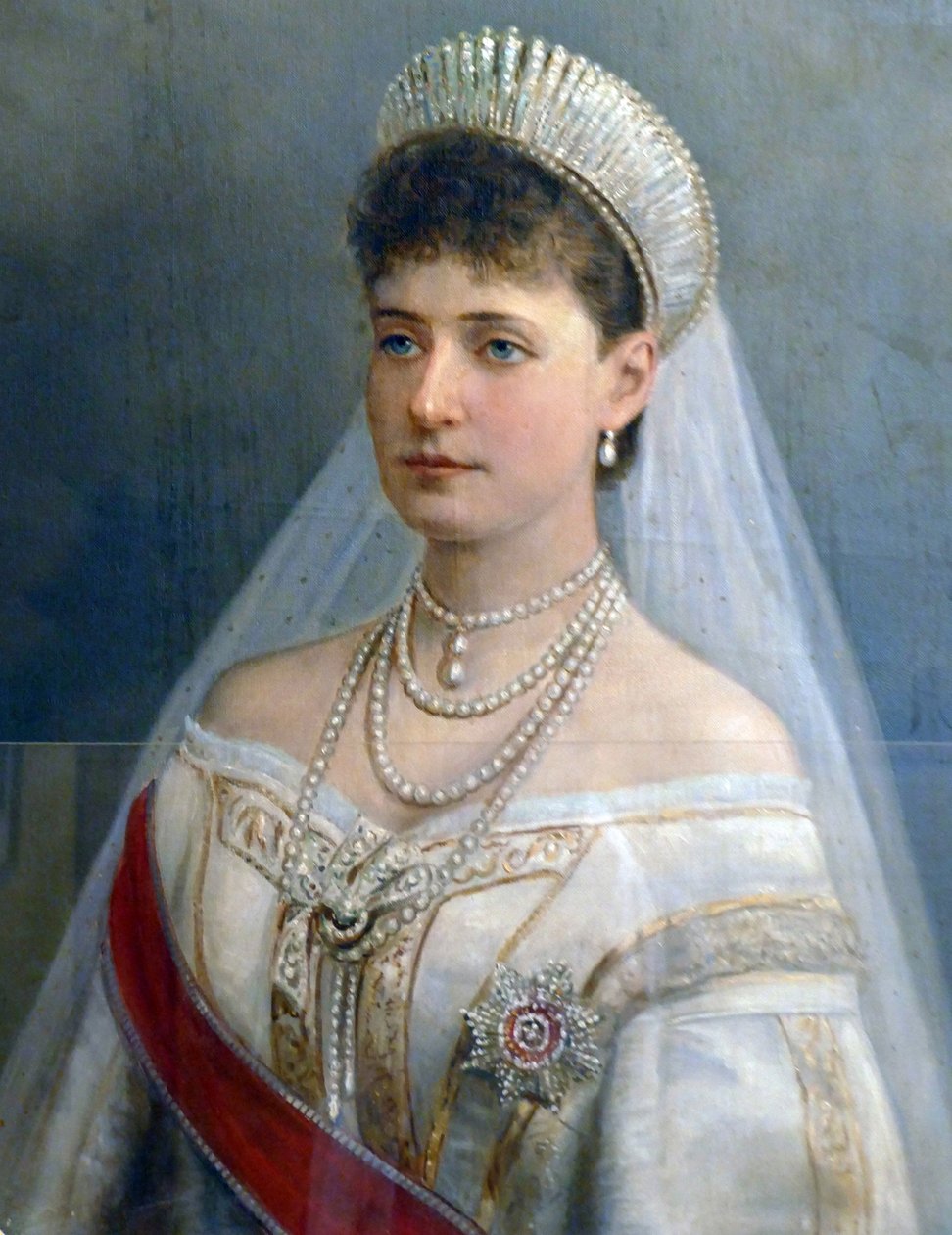 Az orosz cárnő, az orosz Alexandra alkotó: School Russian