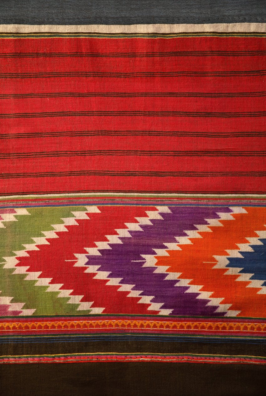 Tai Lu szövet részlete (textil) alkotó: School Thai