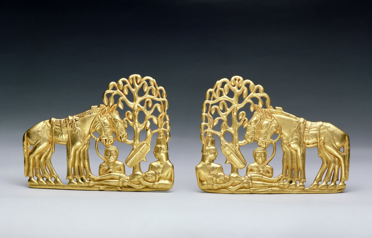 Három figurás övcsat pár, I. Péter szibériai gyűjteményéből, Altajból, Kr. e. 4. század (arany) alkotó: Scythian