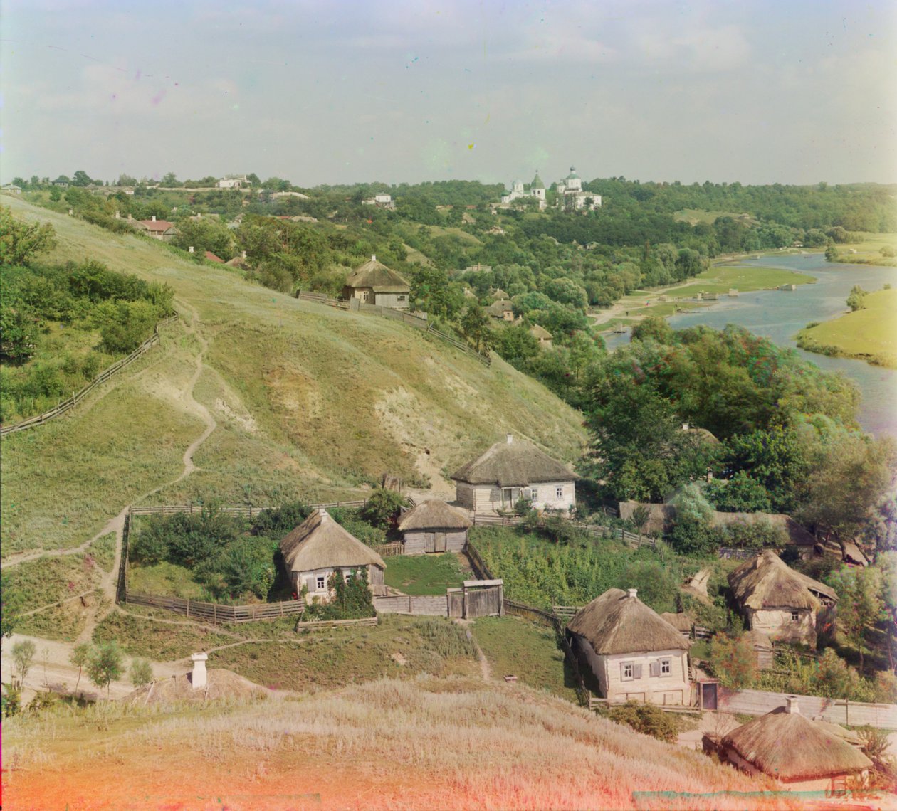 Putivl, Ukrajna a Swim folyón, Molchanskiy kolostorral a távolban, 1905-1915 alkotó: Sergey Prokudin Gorsky