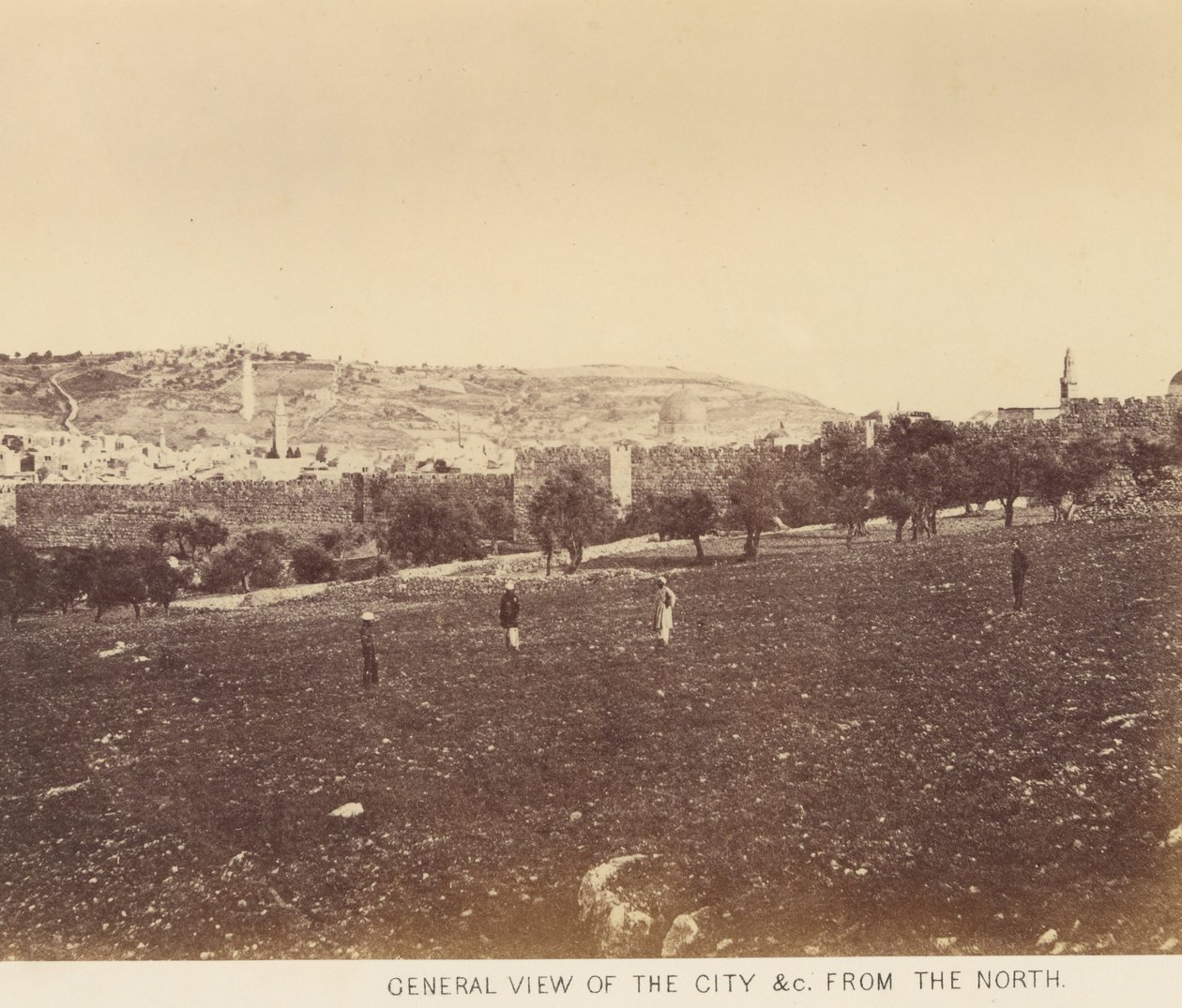 A város panorámaképe - A város általános látképe északról alkotó: Sgt. James M. McDonald