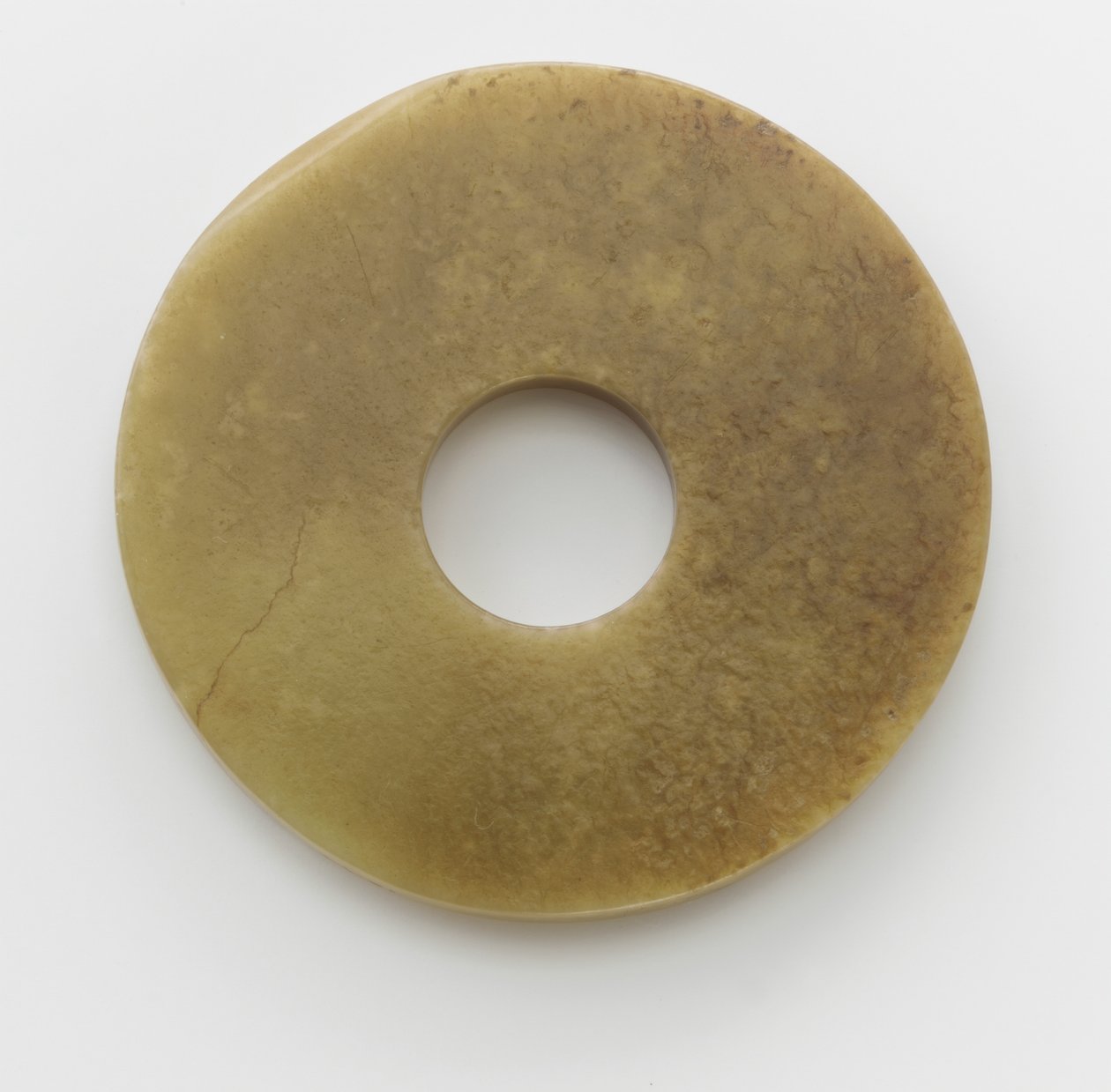 Rituális lemez (bi) (jáde) alkotó: Shang Dynasty Chinese School