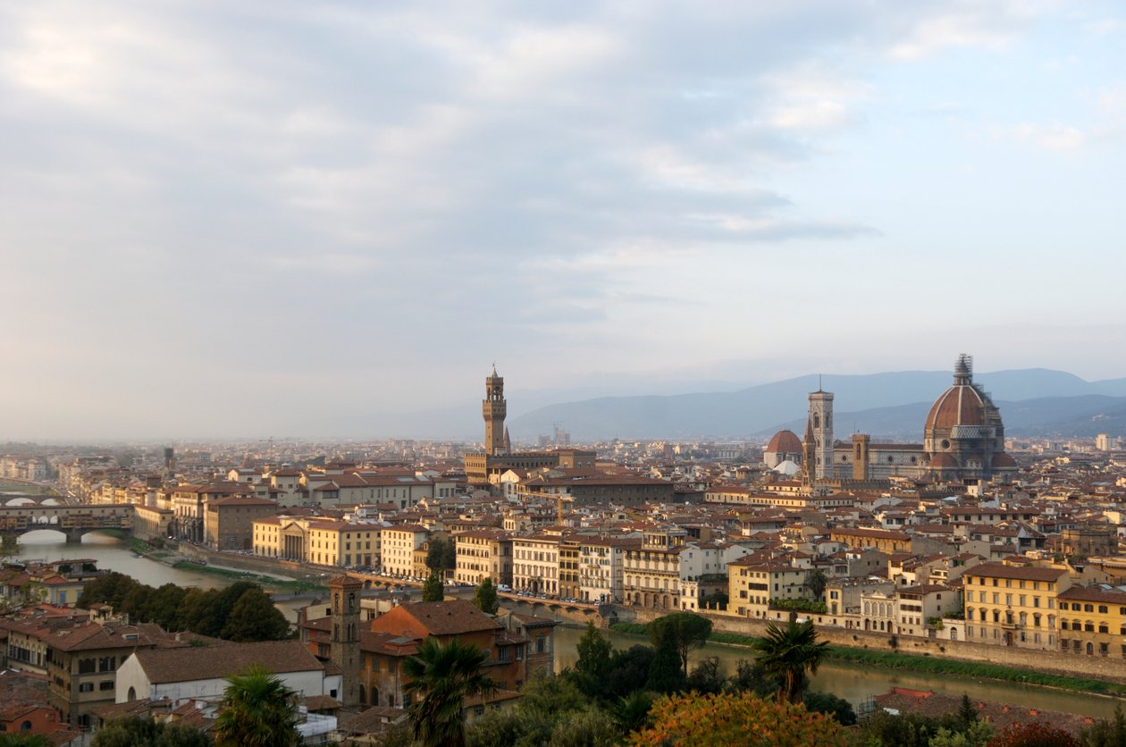 Olaszország, Toszkána, Firenze, magaslati kilátás a városra Piazzele Michelangelo., 2022 (fénykép) alkotó: Sisse Brimberg