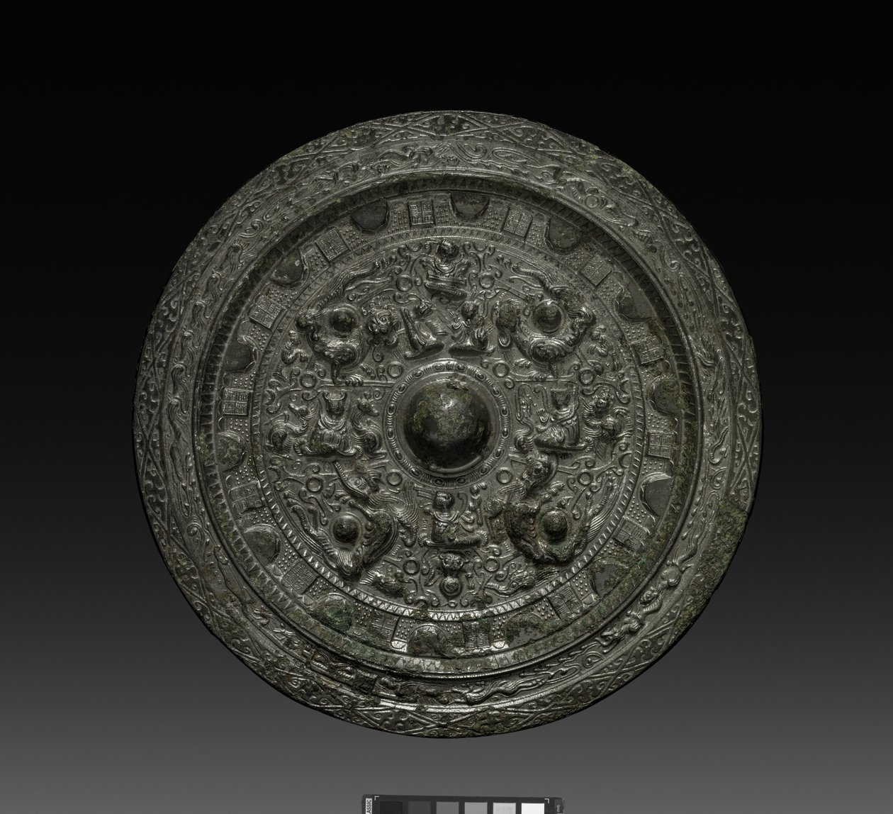 Tükör Xiwangmuval, 317-400 körül (bronz) alkotó: Six Dynasties Chinese School