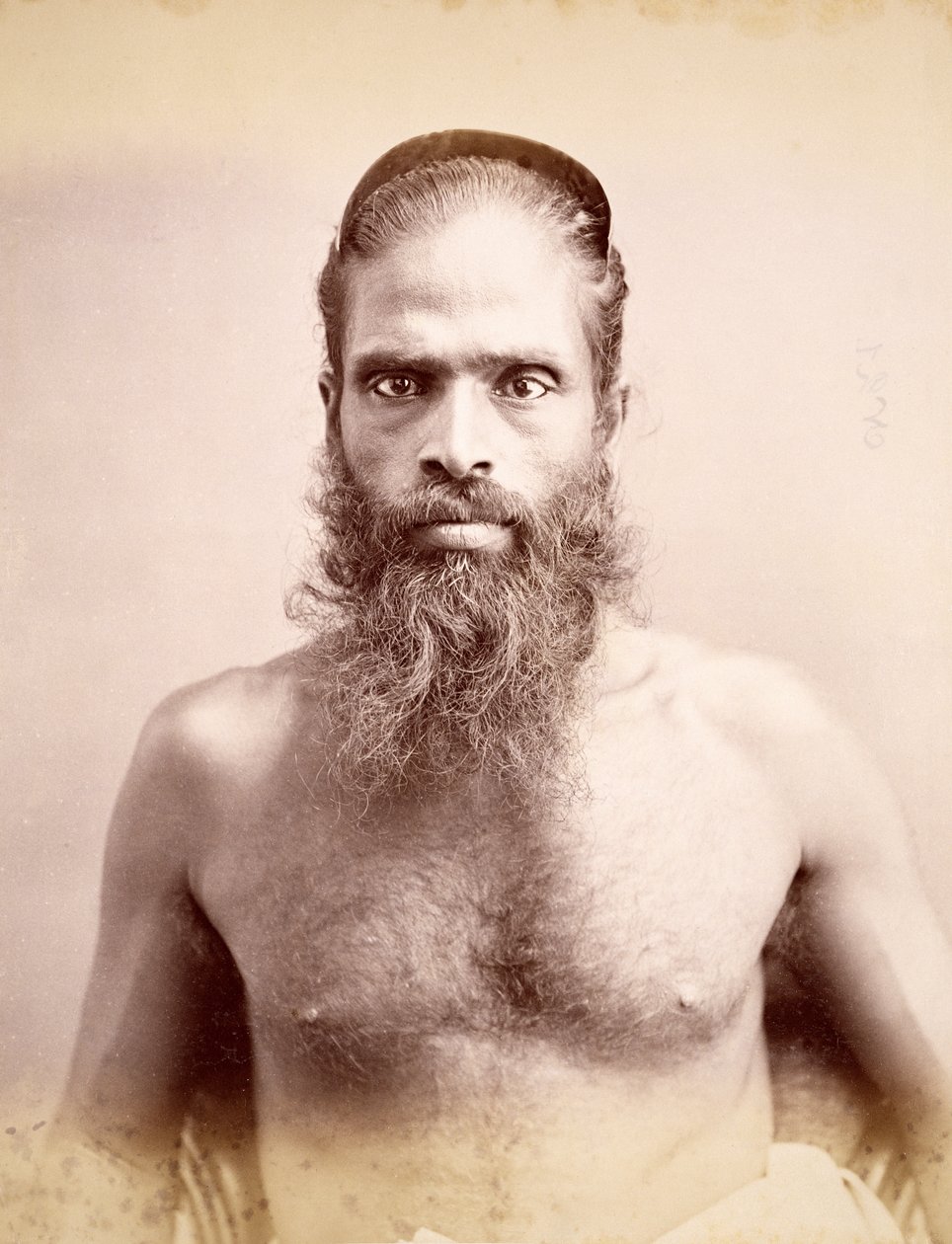 Szingaléz férfi, megjelent 1880 körül (albumnyomat) alkotó: Skeen and Co.