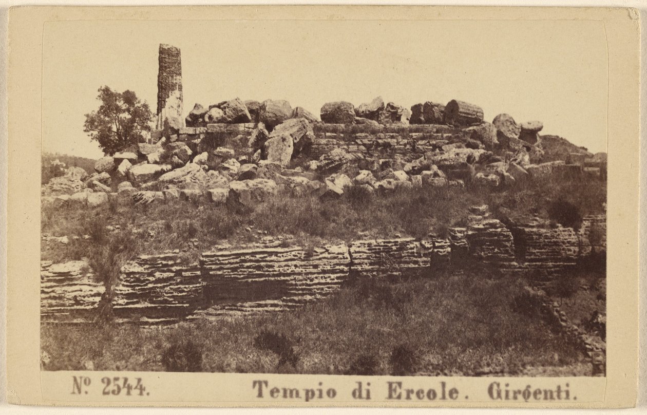 Herkules temploma. Girgenti. alkotó: Sommer and Behles