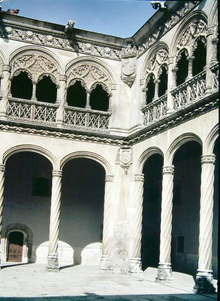 A loggia boltozatának részlete alkotó: Spanish School
