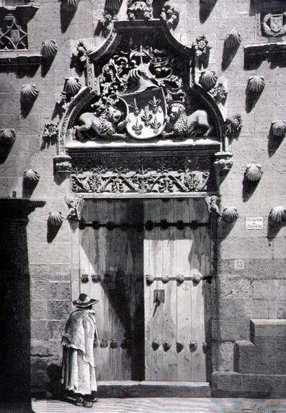 A Casa de las Conchas ajtaja, Salamanca alkotó: Spanish School