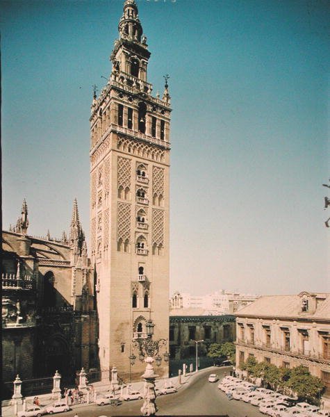 La Giralda torony alkotó: Spanish School