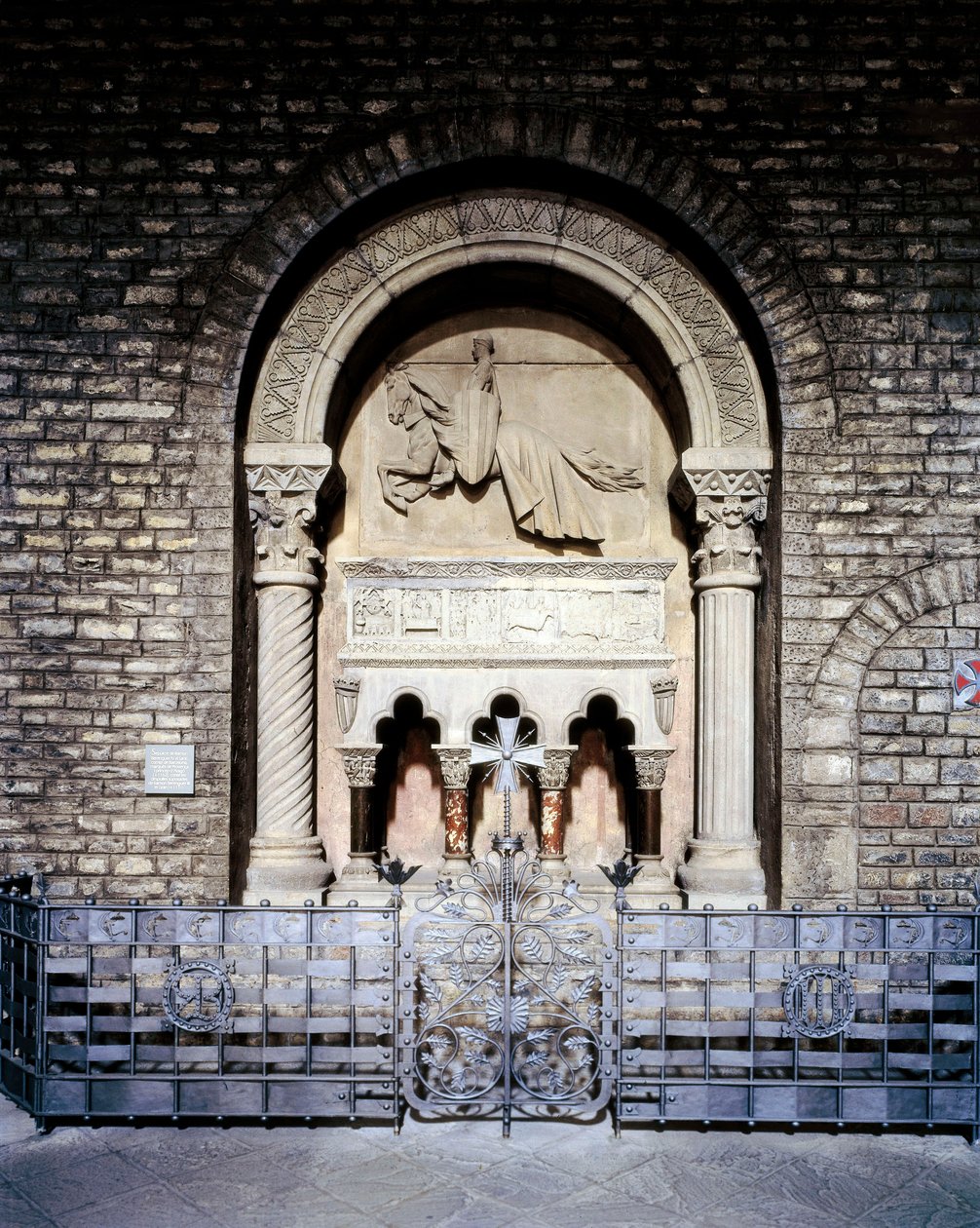 III. Ramon Berenguer (1082-1131), Barcelona grófjának sírja alkotó: Spanish School