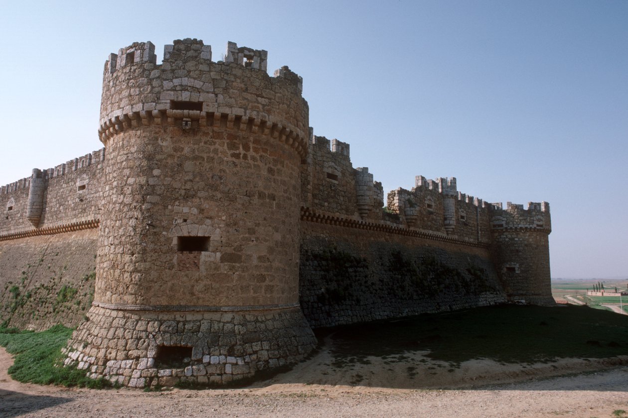 A körfal és a saroktornyok alkotó: Spanish School