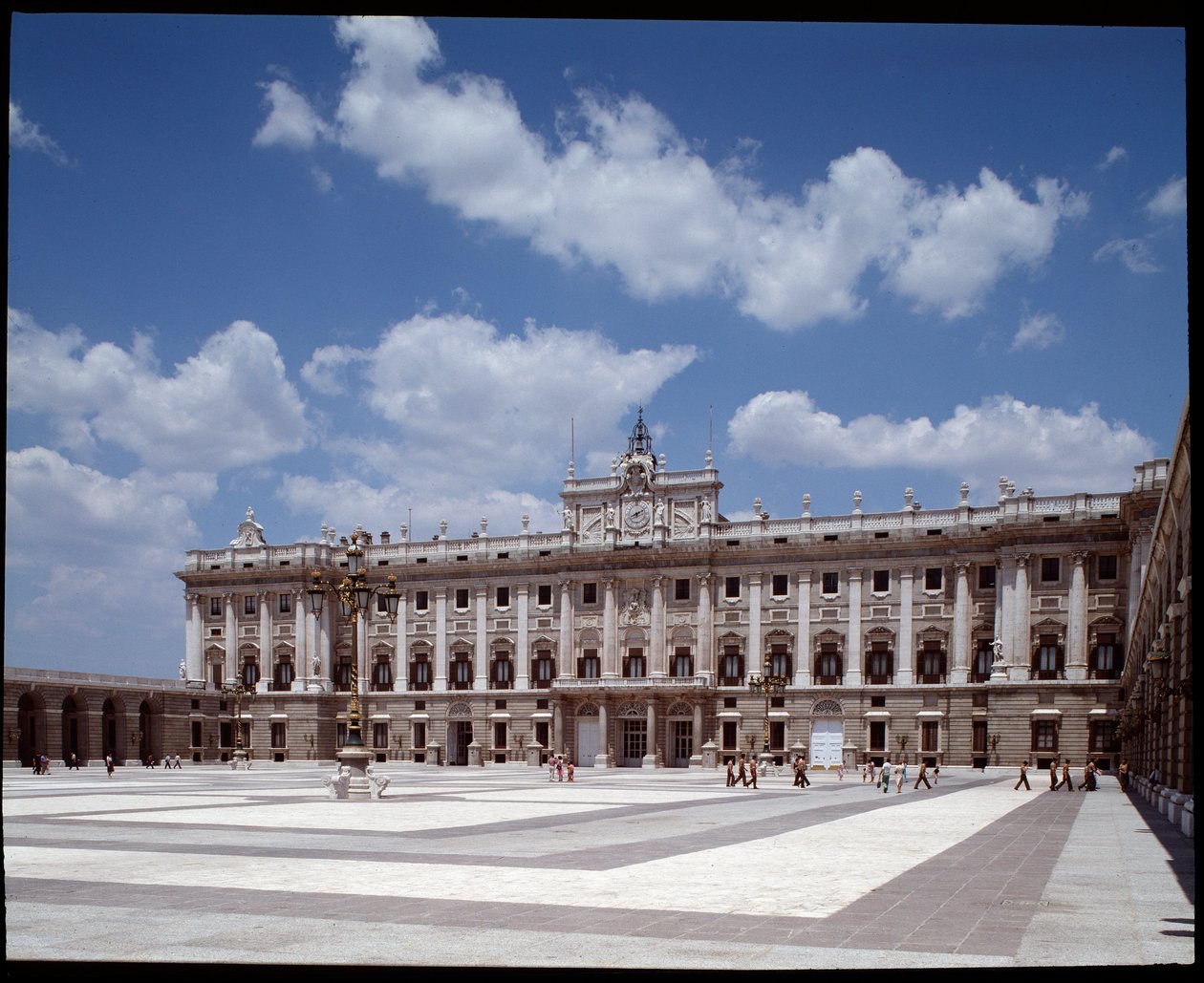 Kilátás a királyi palotára (1738-1755) (fotó) alkotó: Spanish School