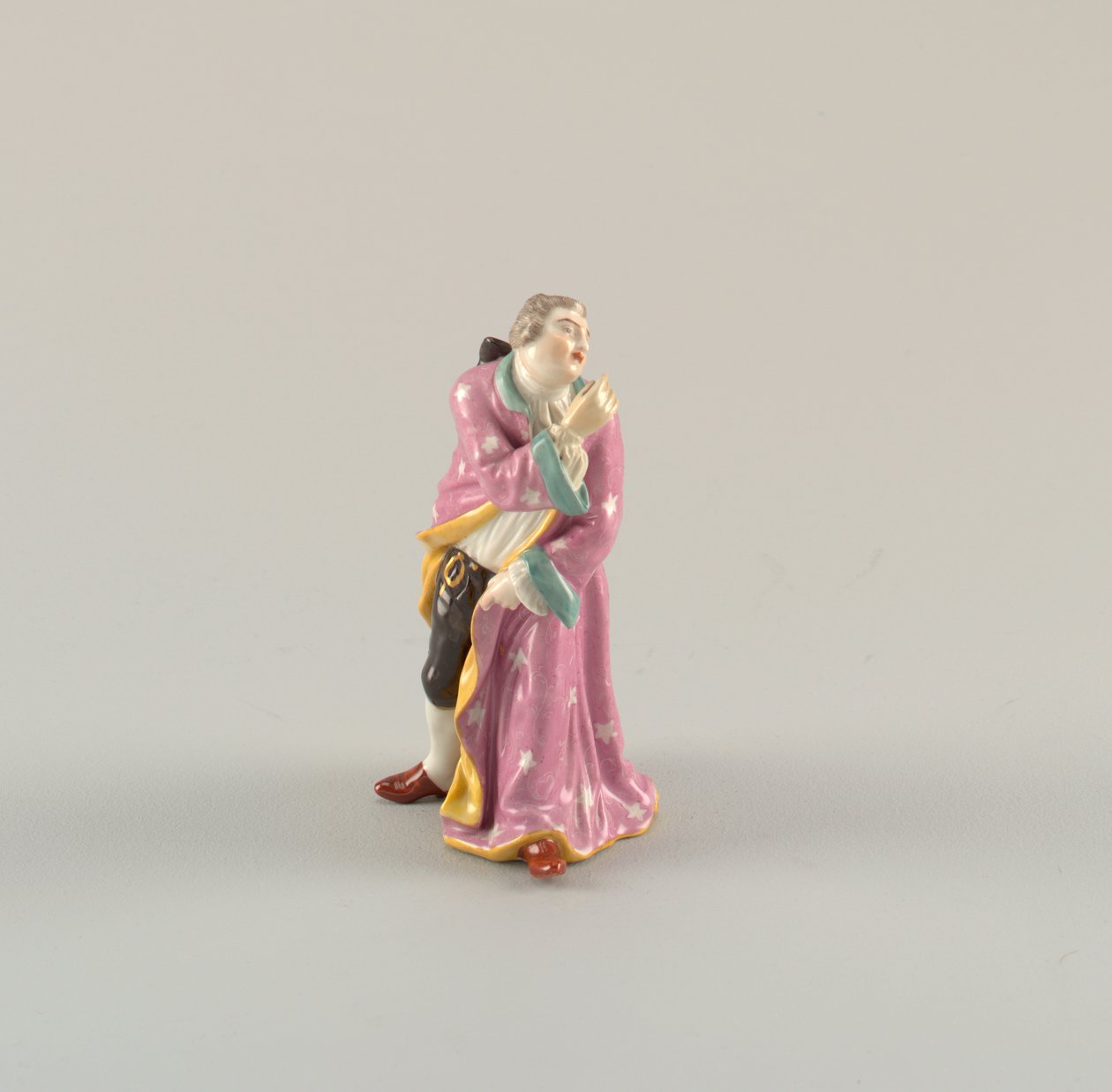 Férfi előadó figurája alkotó: Spode Ceramic Works