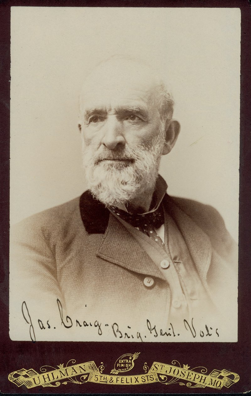 James Craig dandártábornok mellszobra alkotó: St. Joseph Uhlman