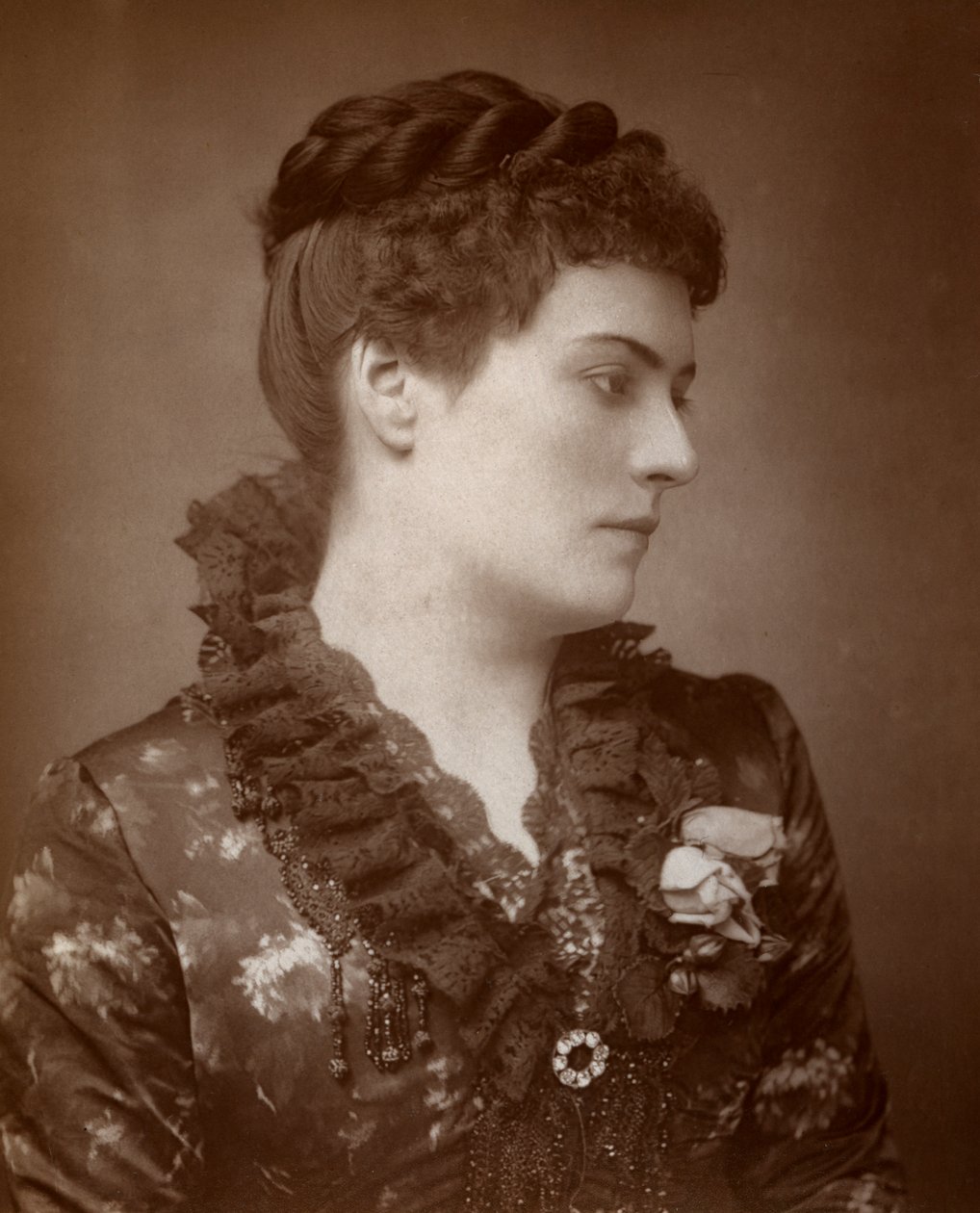 Sophie Eyre brit színésznő, 1883 alkotó: St James
