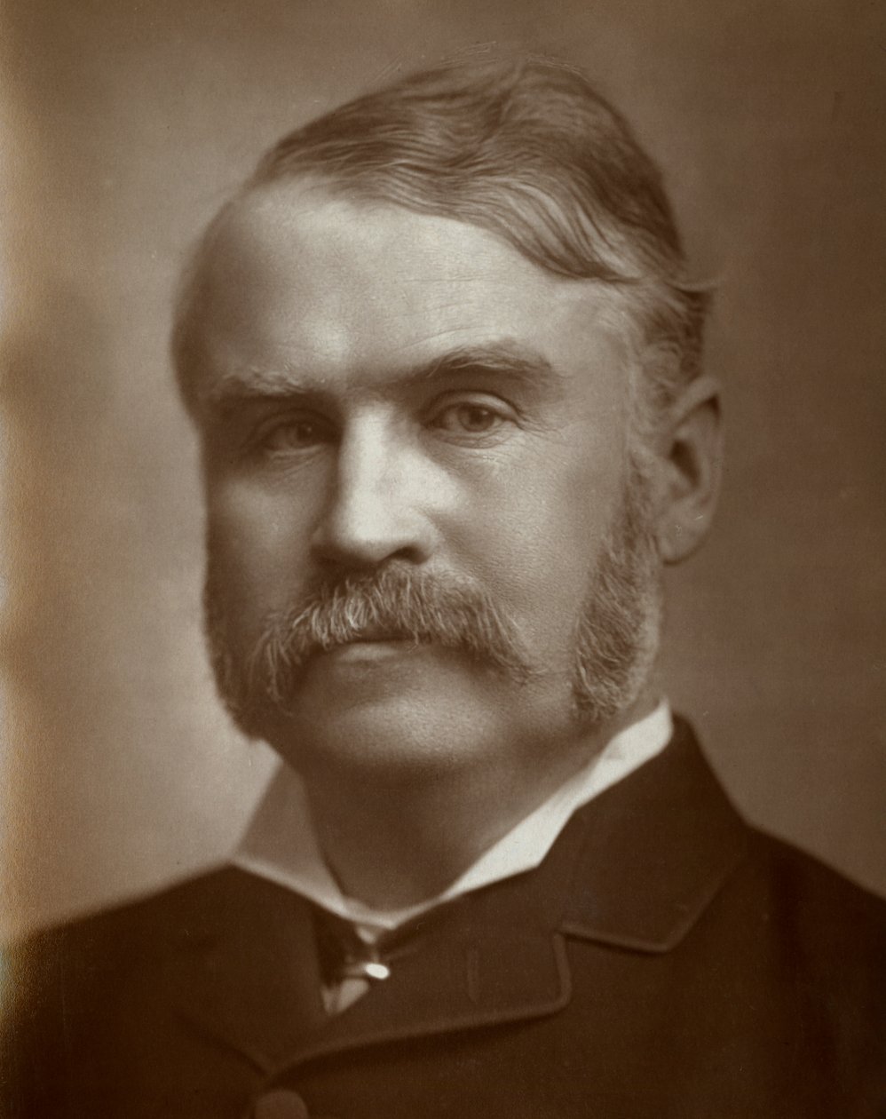 William Schwenck Gilbert brit művész, librettista, drámaíró és író, 1883 alkotó: St James