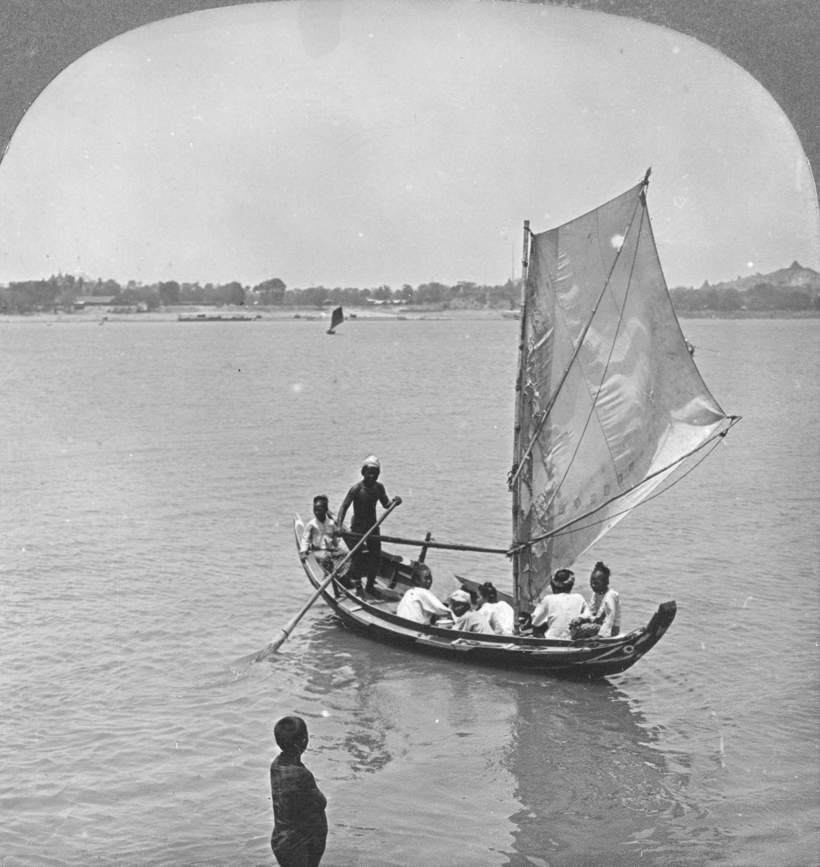 Egy vitorlás az Irrawaddy folyón, Burma, 1908 alkotó: Stereo Travel Co