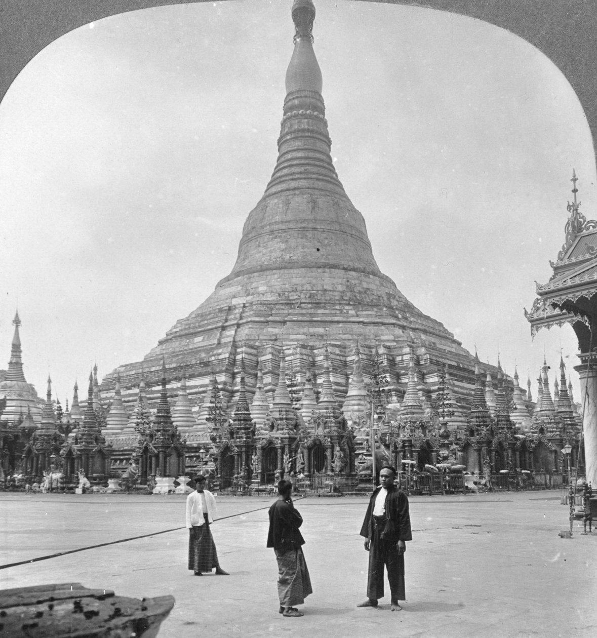 Shwedagon Pagoda, Rangoon, Burma, 1908 alkotó: Stereo Travel Co