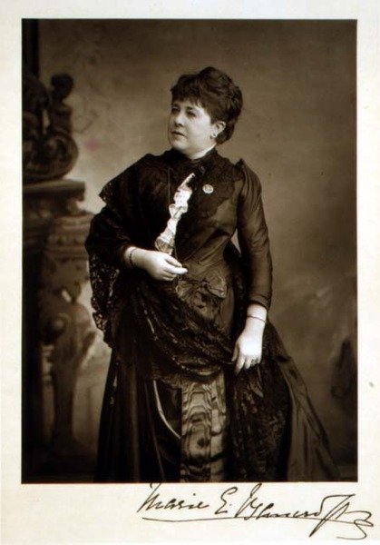 Marie Effie Wilton Bancroft (1839-1921), színésznő és színházi menedzser, portréfotó (fekete-fehér fotó) alkotó: Studio Walery