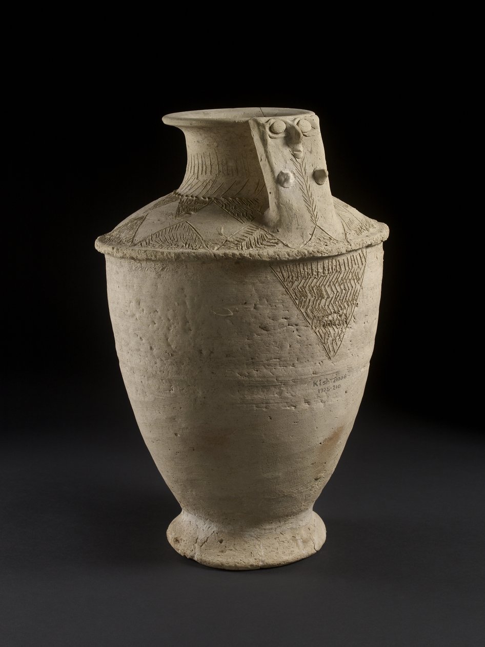 Váza az A temetőben lévő sírból, Kish, Irak (égetett agyag) alkotó: Sumerian