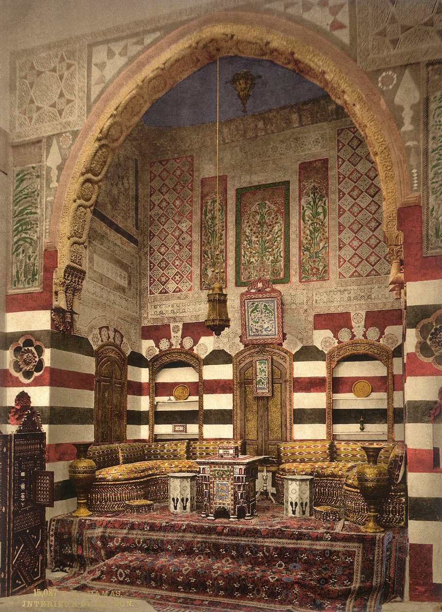 Egy szép házban lévő fogadószoba belseje, Damaszkusz, 1880-1900 körül (photochrom) alkotó: Swiss Photographer