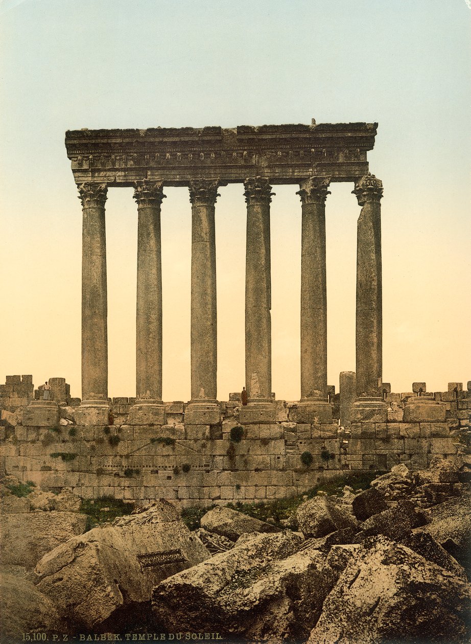 Jupiter templomának perisztíliája, Baalbek, 1880-1900 körül (photochrom) alkotó: Swiss Photographer