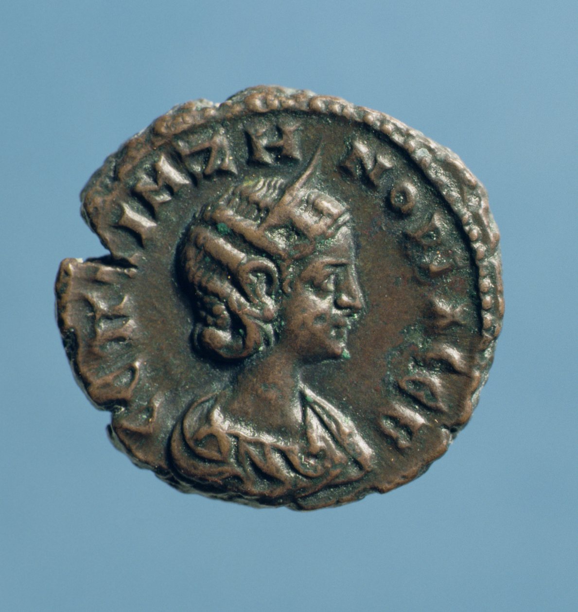 Zenobia, Palmüra királynőjének Tetrachmja (előlapja), Alexandriában verték 274 körül (milliárd) alkotó: Syrian School