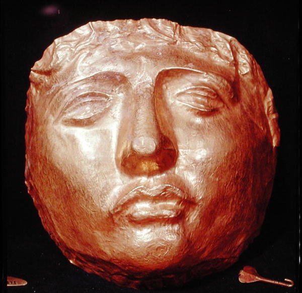 Temetési maszk, Ras-Shamra (arany) alkotó: Syrian Syrian