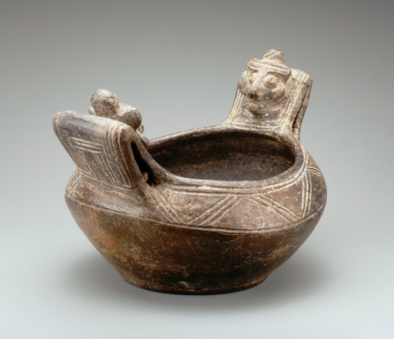 Kétfejű tál (kerámia) alkotó: Taino Culture