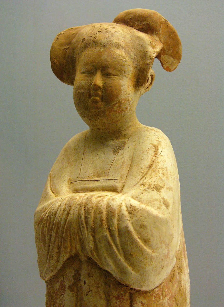 Festett kerámia és doree, női figura, Tang-dinasztia (618-907), Sanghaji Nemzeti Múzeum. Fényképészet, Leonard de Selva, Kína, 2006. alkotó: Tang Dynasty Chinese School