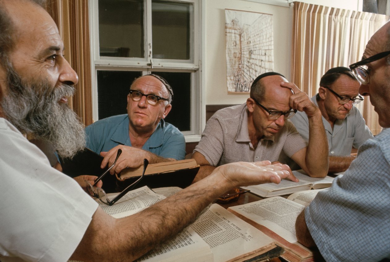 Talmudi beszélgetés egy Kibbutzban alkotó: Ted Spiegel