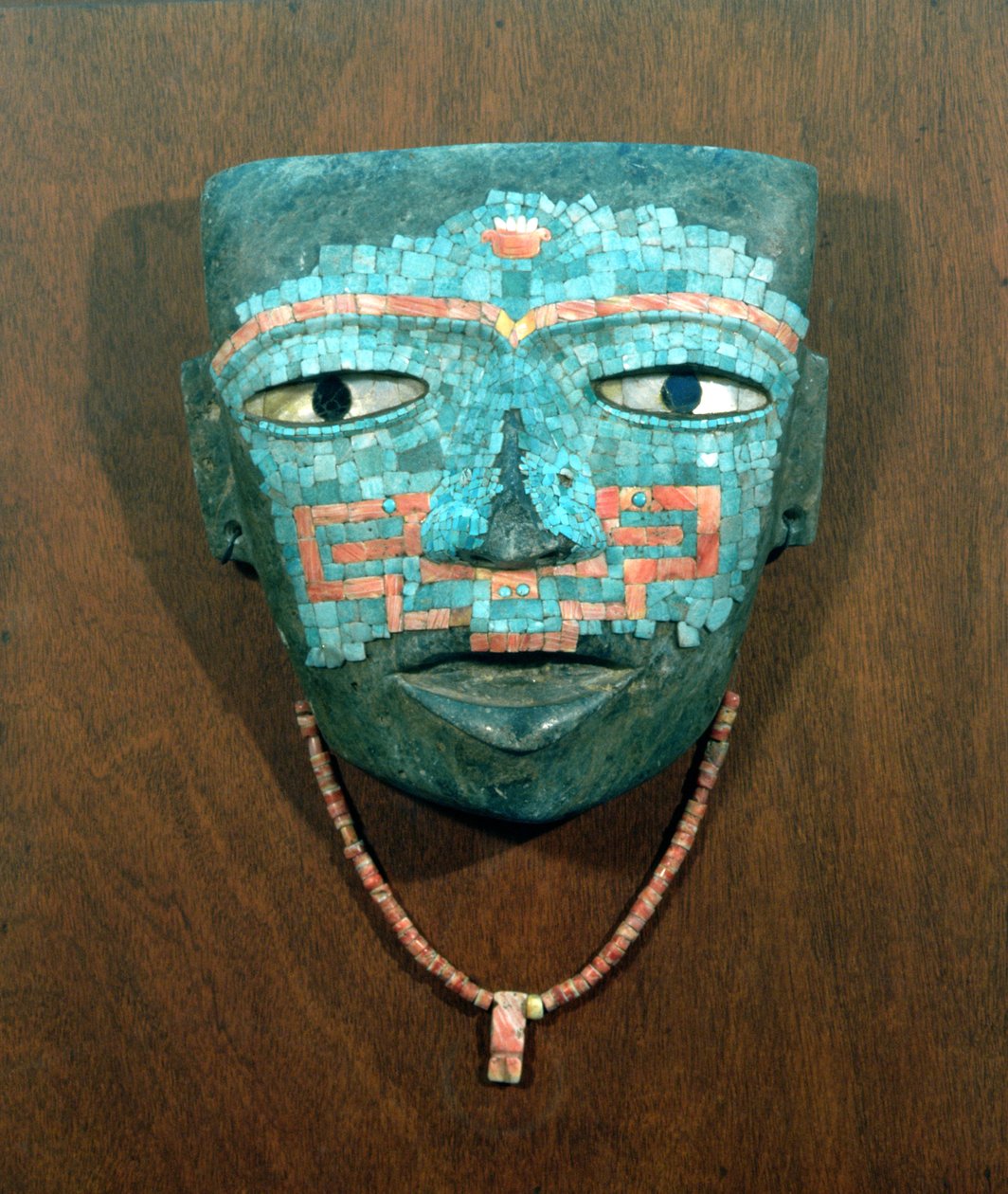 Antropomorf maszk (kő, türkiz, obszidián és kagyló) (157743) alkotó: Teotihuacan