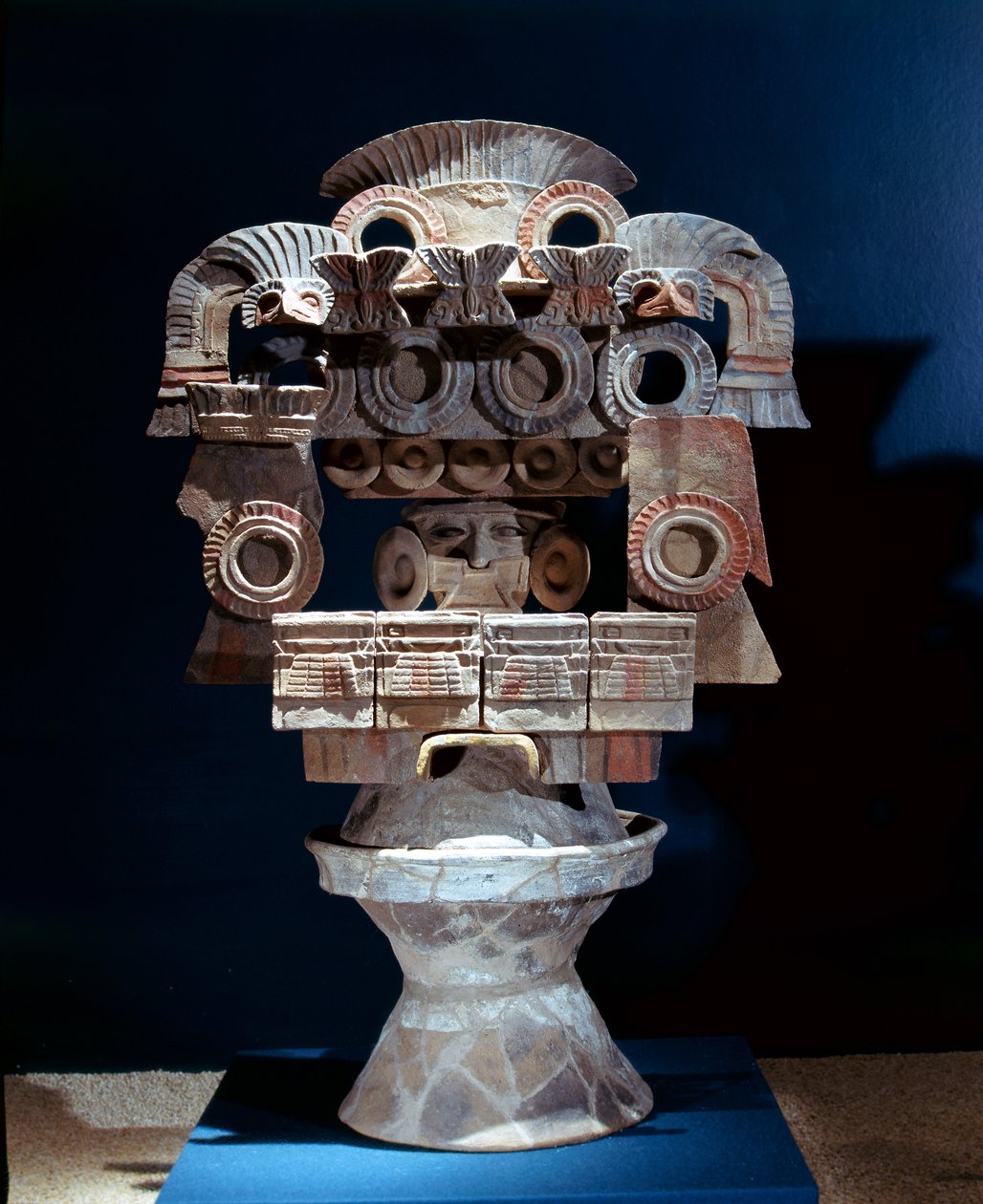 Füstölő edény (terrakotta) alkotó: Teotihuacan