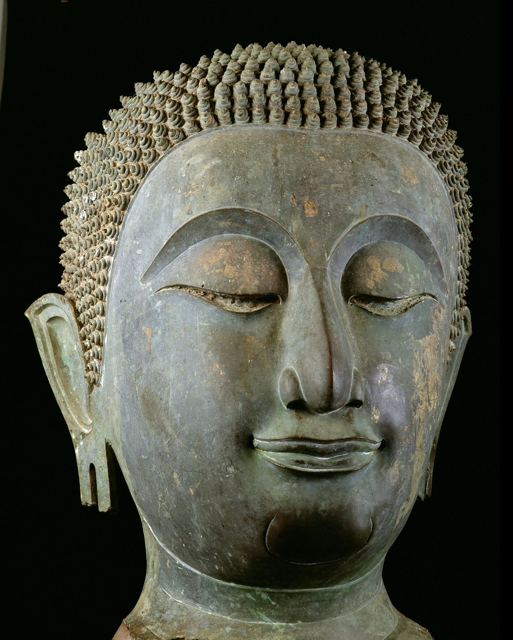 Óriás Buddha feje (bronz) alkotó: Thai