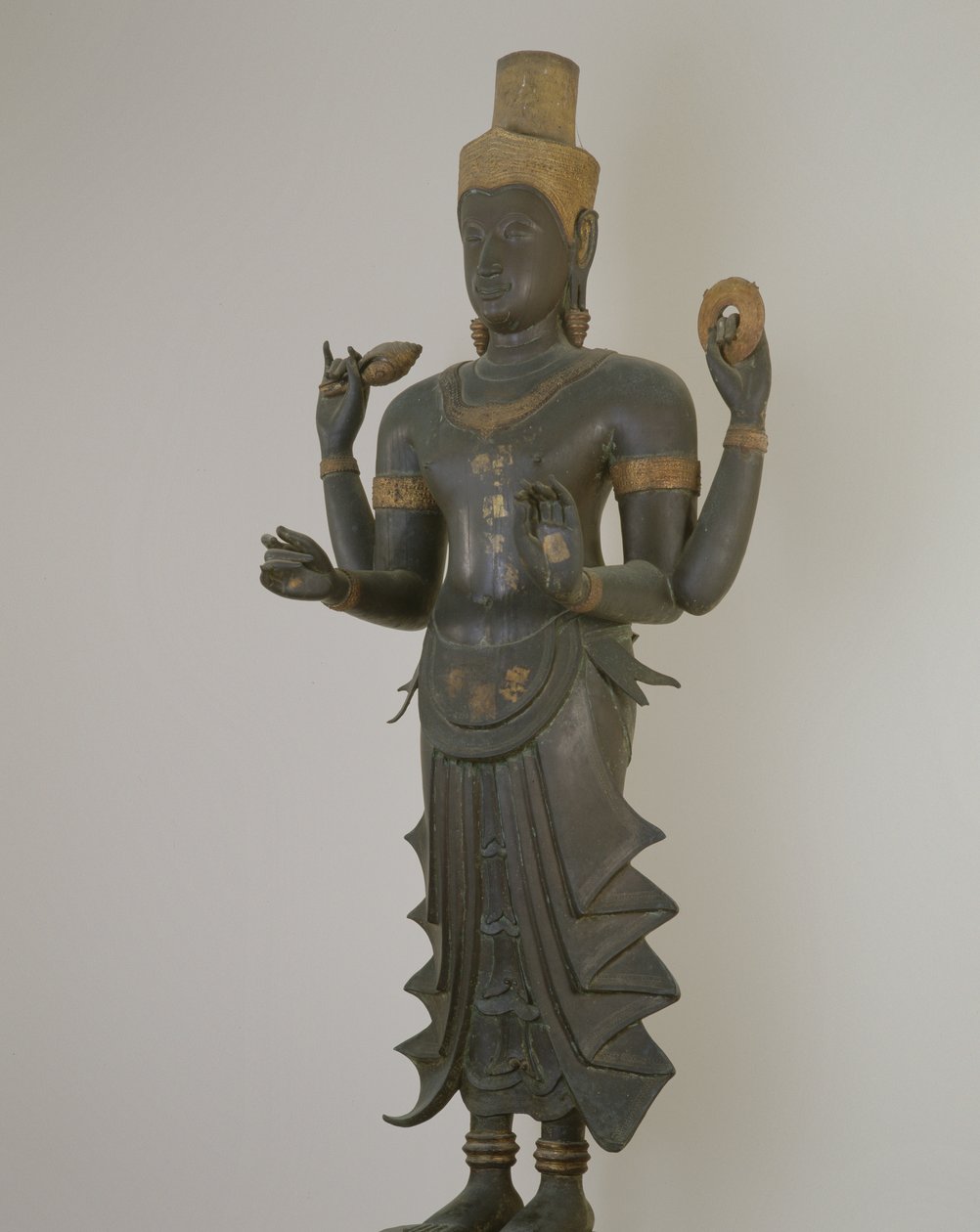 Visnu szobra (bronz) alkotó: Thai School