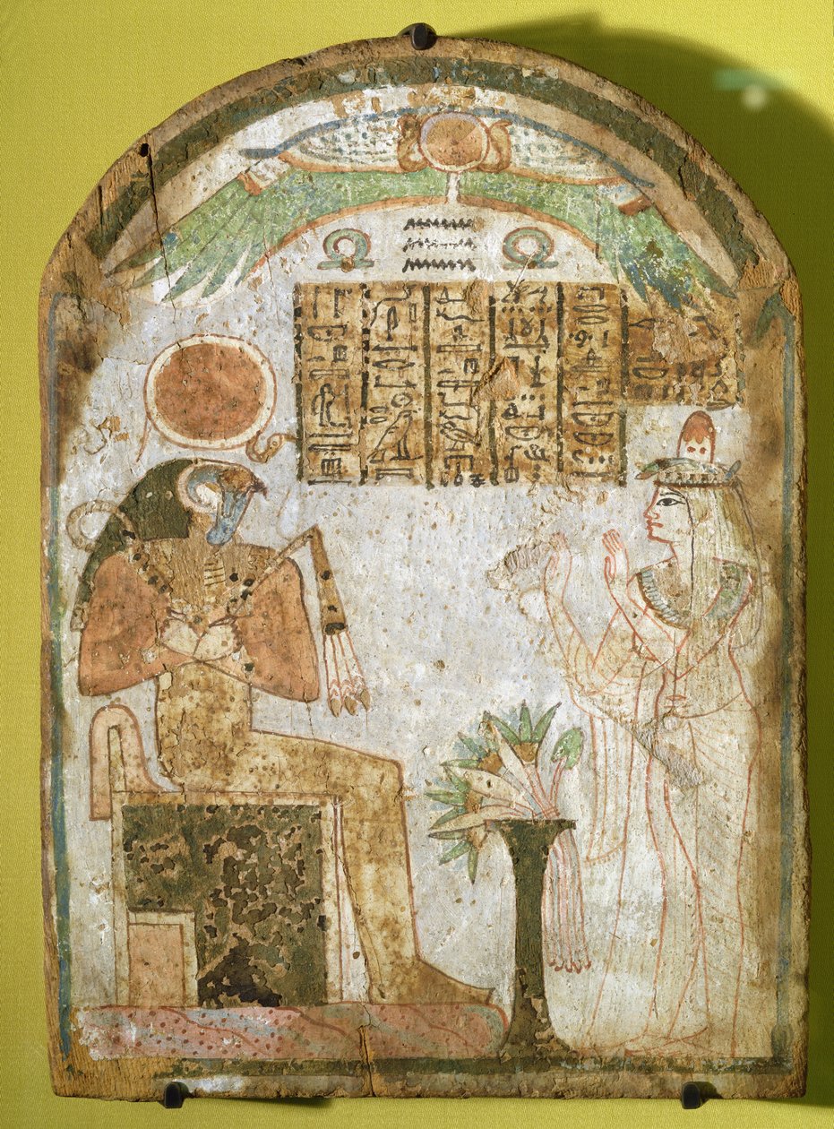 Stela, amely Tachenest ábrázolja, amint Re-Horakhty isten előtt imádkozik, ie 900 (festett fa) alkotó: Third Intermediate Period Egyptian