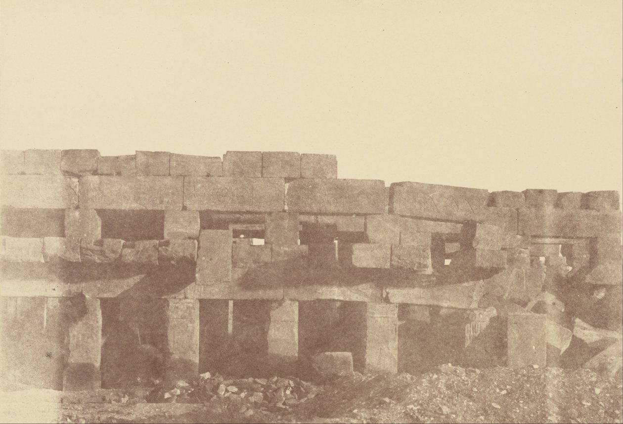 Közeli kép Tothmes III fedett sétájáról, Karnak alkotó: Théodule Devéria