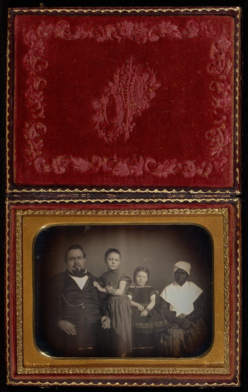 Apa, lányai és nővér alkotó: Thomas M. Easterly