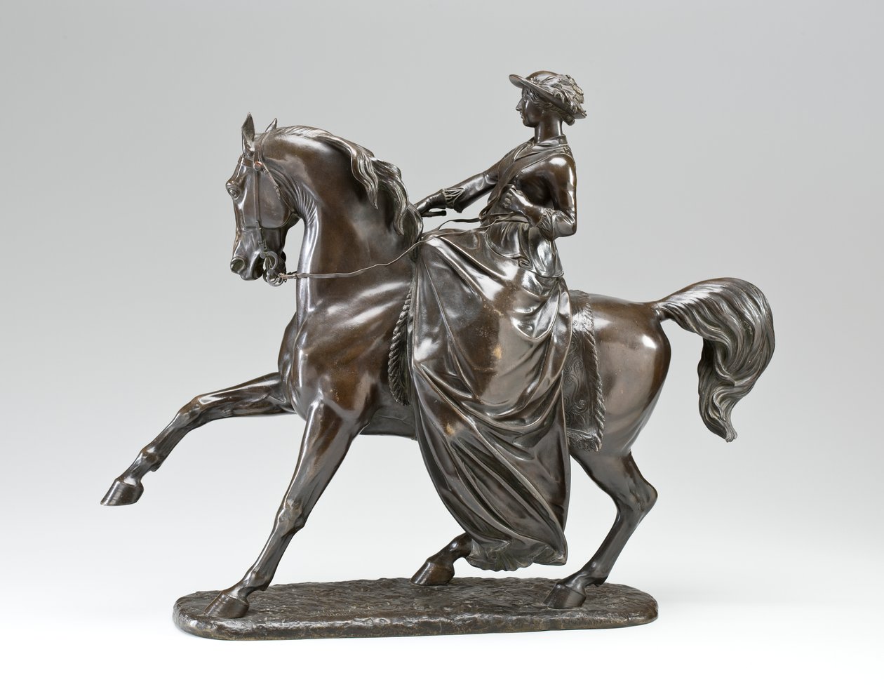 Viktória királynő lovas szobra, 1853 (bronz) alkotó: Thomas Thornycroft