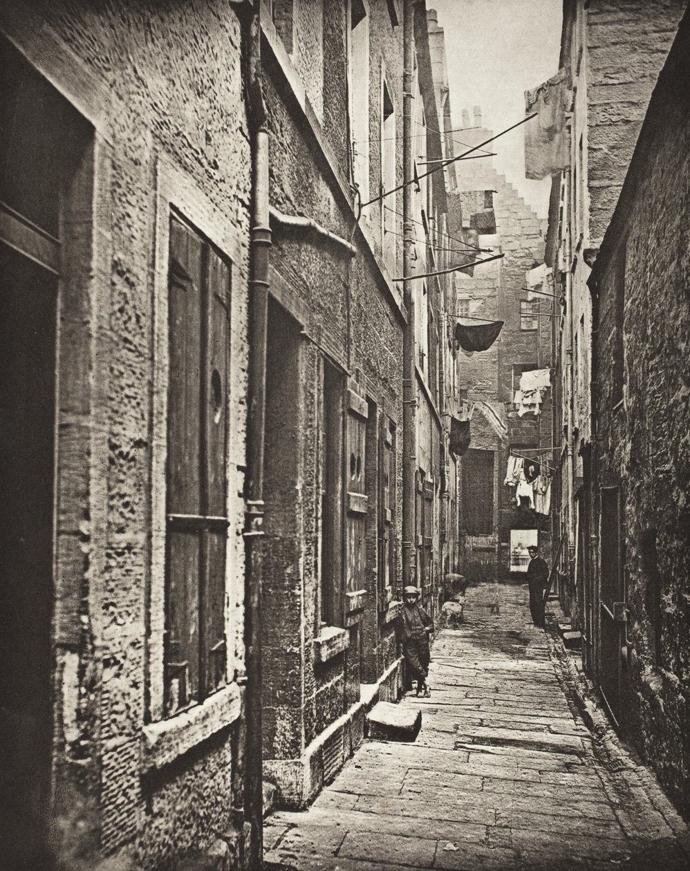 65. számú átjáró, High Street (#13) alkotó: Thomas Annan